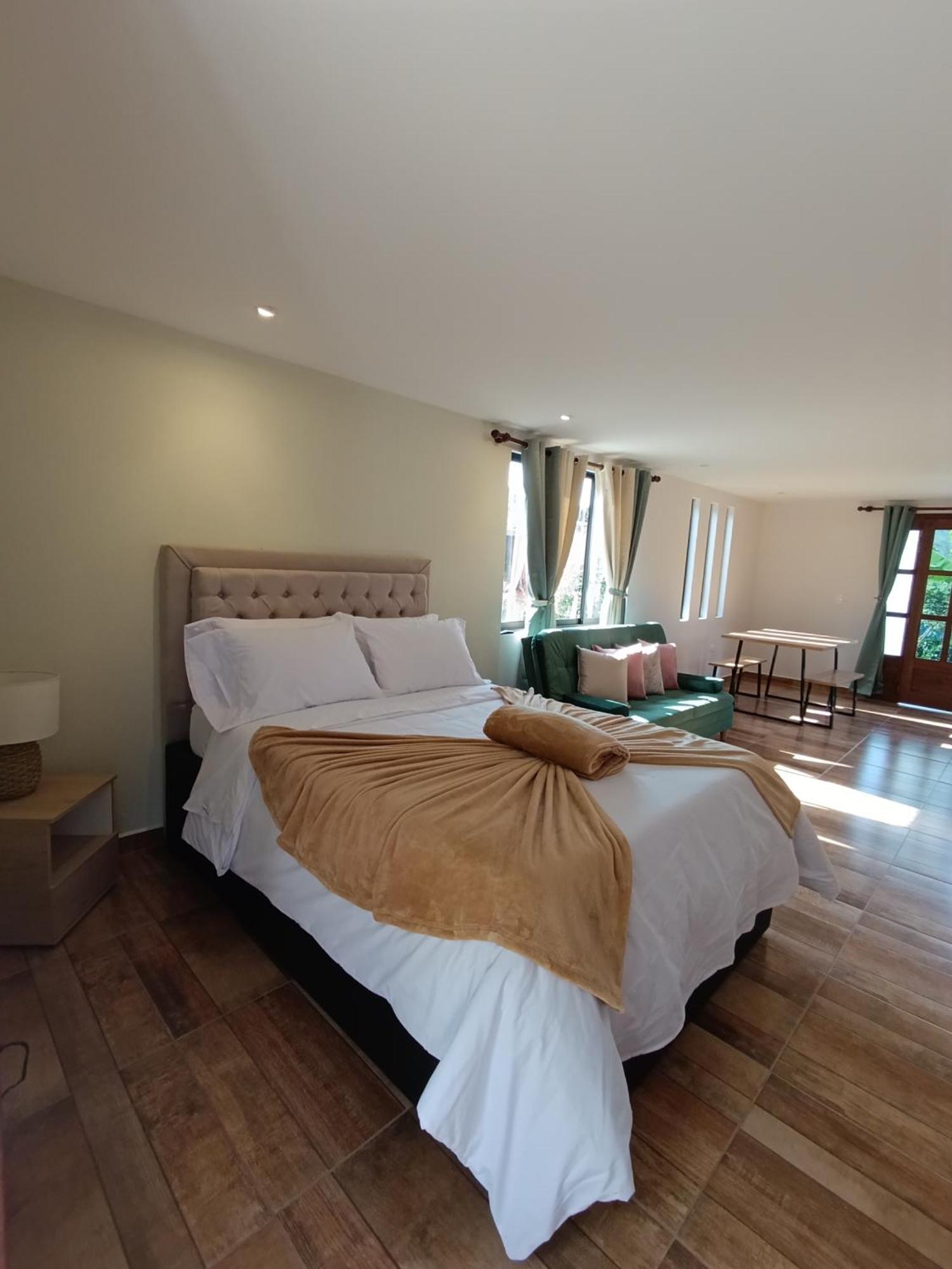 Loft Grupo Y Parejas Azucenas Apartment Jardin